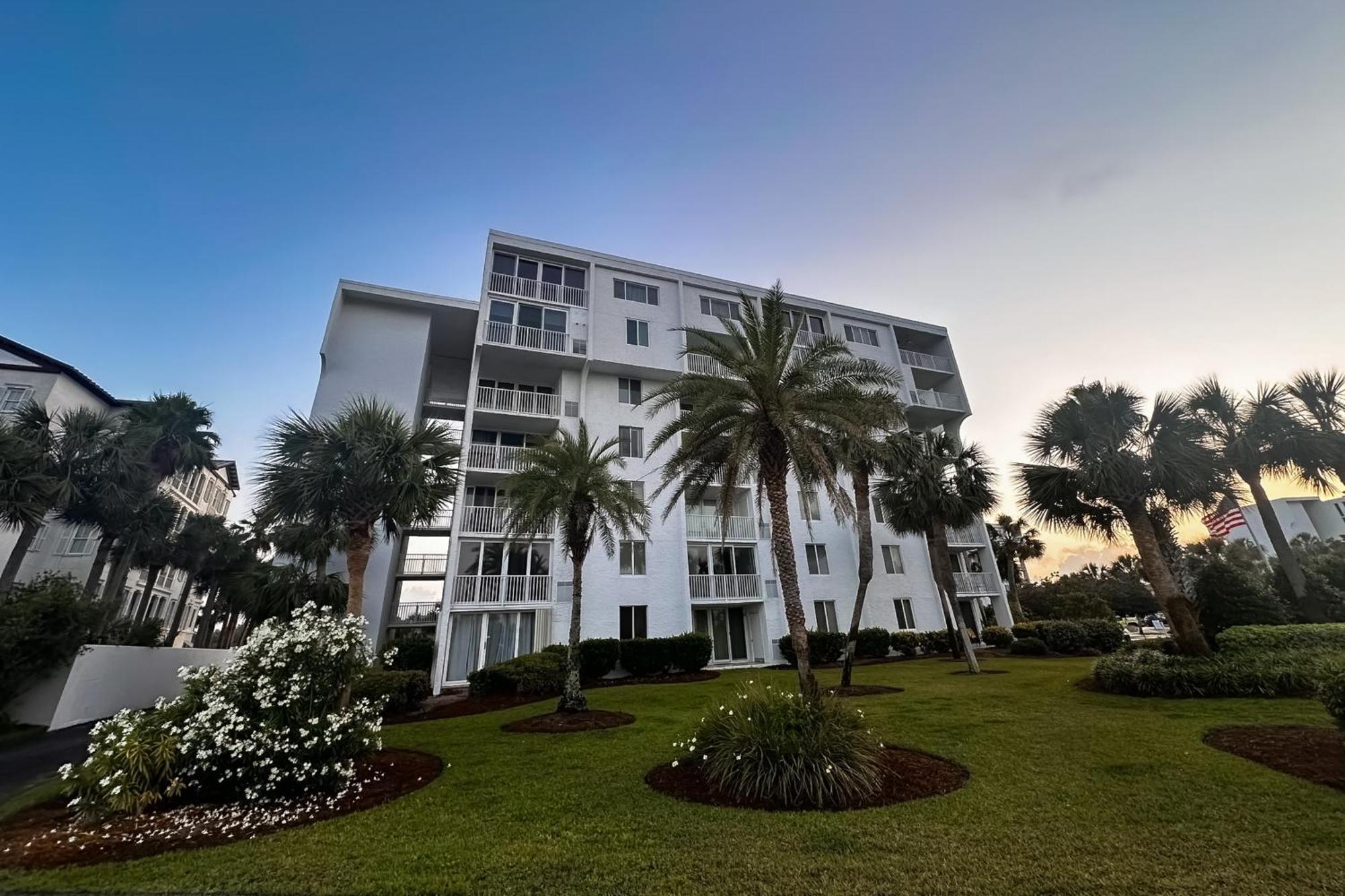 Dolphin Point Apartment Destin Room photo